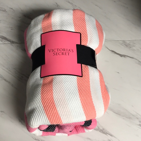 Victoria's Secret Other - Victoria’s Secret Beach Blanket